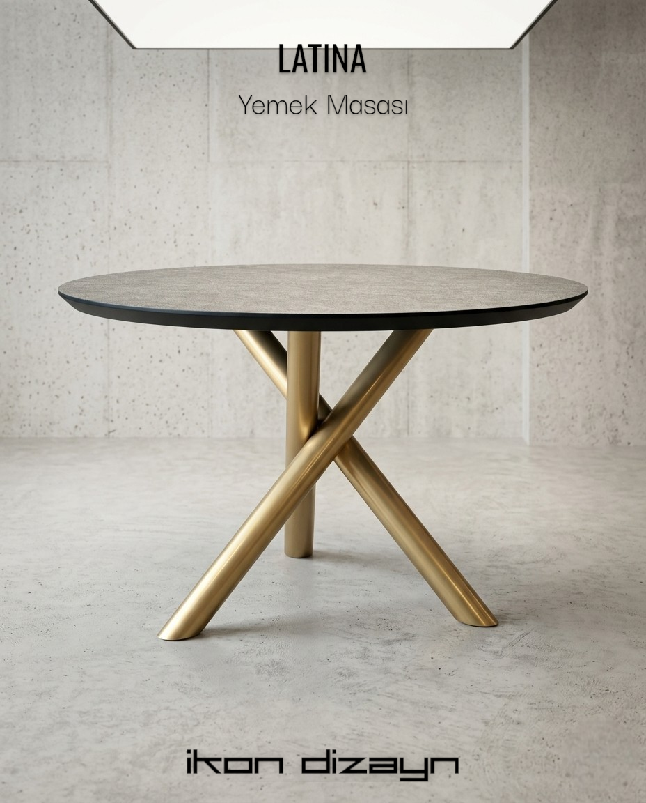 Latina Yemek Masası